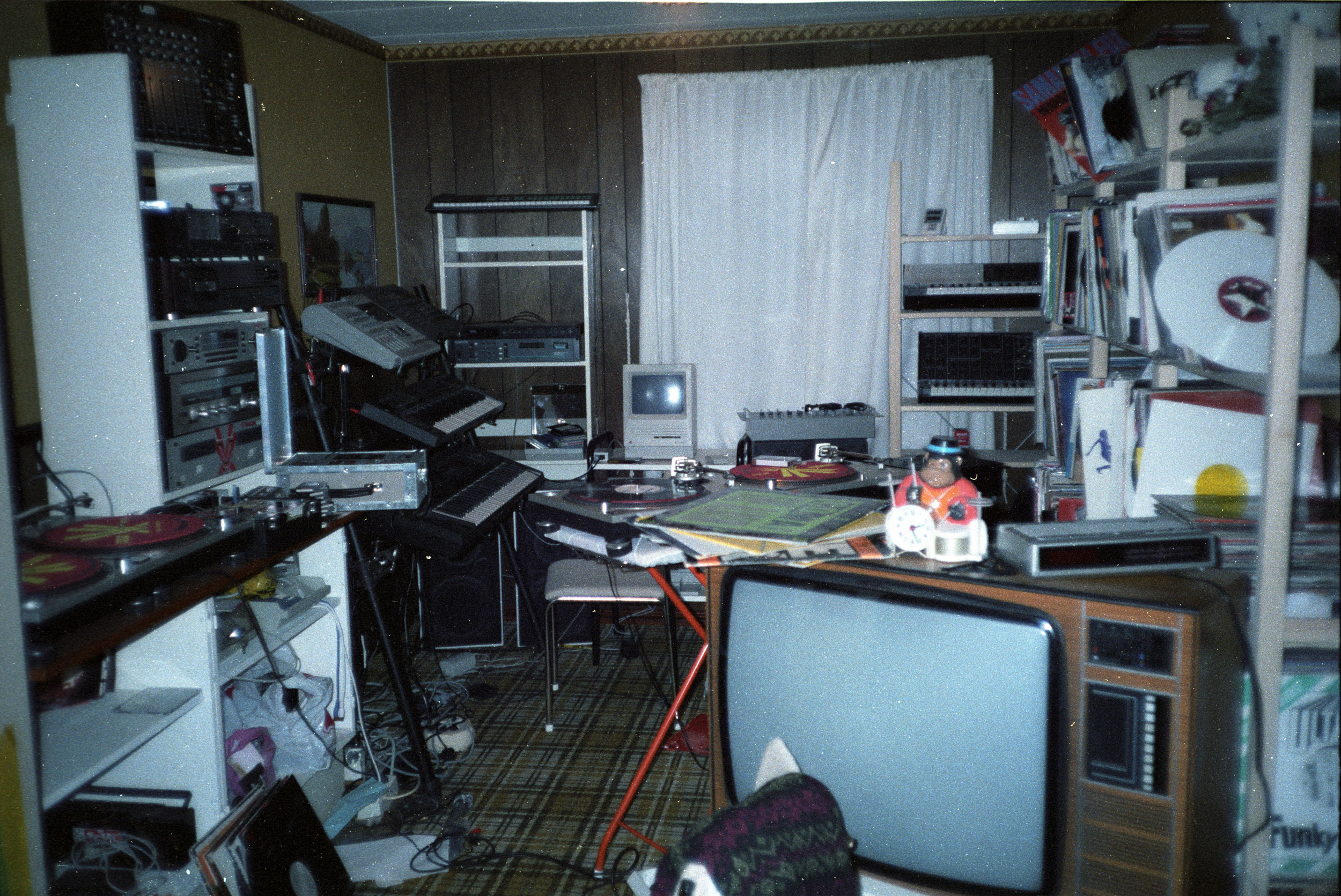 1992-10-15-Pierres-studio-02